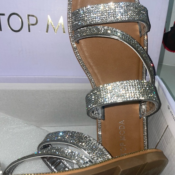 sparkly chanclas brand new size 6! - Picture 3 of 3